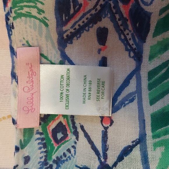 Lilly Pulitzer Resort Scarf - Picture 6 of 7